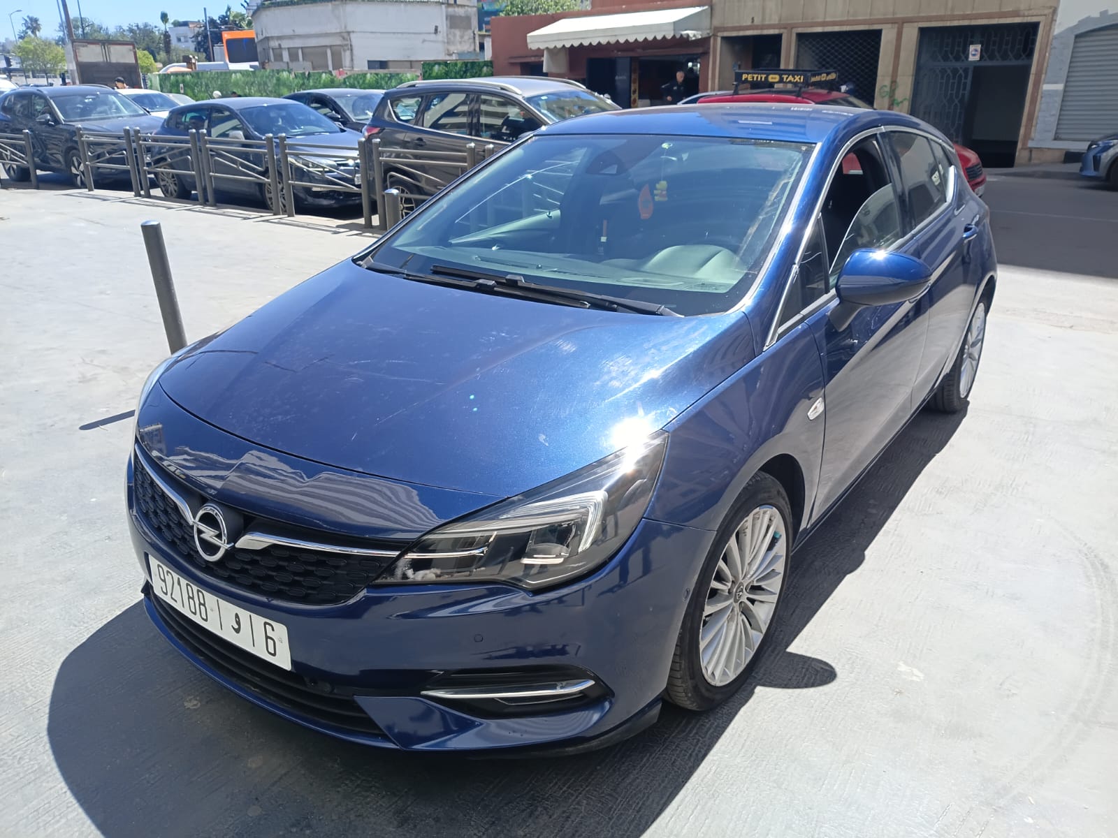 Opel Astra -2021 -Diesel-Automatique-94000km